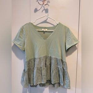 Umgee 100% cotton blouse. Green. Size S.